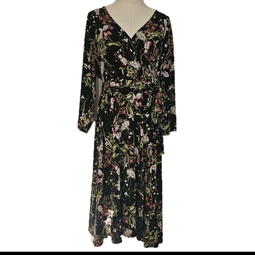 Leota Faux Wrap Women’s 1X Black Floral 3/4 Sleeve Fit & Flare V Neck Midi Dress